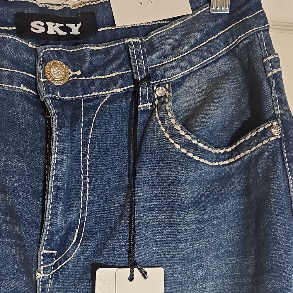 NEW Sky Super Soft Flare Juniors Embellished Denim Bling Jeans Size 13/14 - Picture 6 of 14